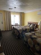 Lake Front Hotel