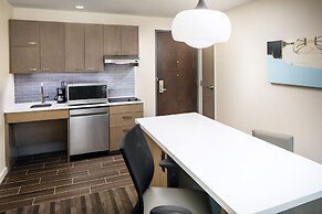 Hyatt House Tallahassee Capitol – University