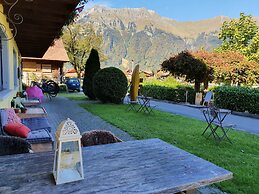 Lake Lodge Hostel