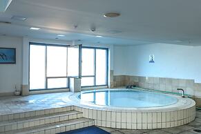 Deluxe 2 Bedroom Apartment in Herzylia