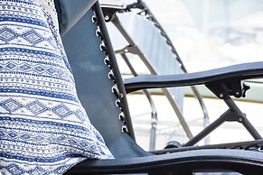 Deluxe 2 Bedroom Apartment in Herzylia