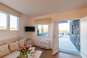 Klimata House - Private Hot Tub Pool & BBQ Villa