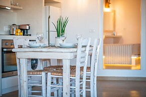 Klimata House - Private Hot Tub Pool & BBQ Villa