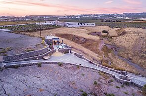 Klimata House - Private Hot Tub Pool & BBQ Villa