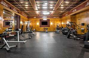 BOLD 2BR/2BA In The Block Apartment by CozySuites