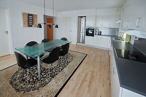 Nuuk Hotel Apartments by HHE