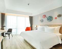 HARRIS Suites Puri Mansion Jakarta
