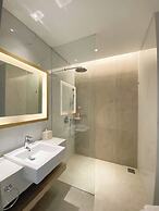 HARRIS Suites Puri Mansion Jakarta