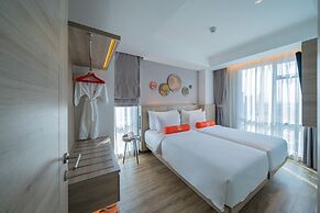 HARRIS Suites Puri Mansion Jakarta