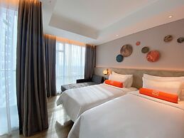 HARRIS Suites Puri Mansion Jakarta