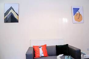 Beautiful 5-bed House Roker Beach