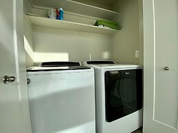 Classy Townhome near Old Town, Breweries, & River!