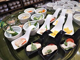 Green Rich Hotel Miyazakitachibanadori 2