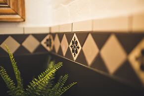 William Arnott Boutique Hotel