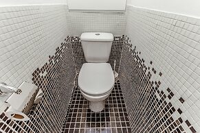 Inndays Apartment on Yasenevo