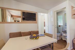 Mobile Homes Delta at Campsite Lopari