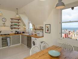 Forthview - Traditional 2 Bedroom Apartment