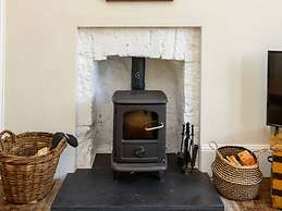 Forthview - Traditional 2 Bedroom Apartment