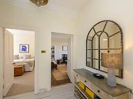 Forthview - Traditional 2 Bedroom Apartment