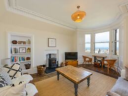 Forthview - Traditional 2 Bedroom Apartment