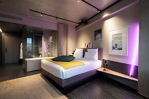 mk2 Hotel Paradiso Nation
