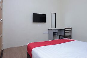 OYO 90080 Kay Inn Kerteh