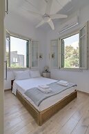 Ouzo Traditional House with private pool