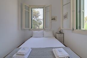 Ouzo Traditional House with private pool