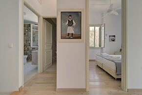 Ouzo Traditional House with private pool