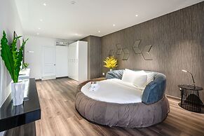 Stephen Luxury Apartments