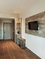 Paradise by CaLia Tarakan