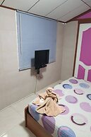 OYO 75352 Hotel Family House And Resort Phetchaburi