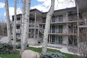Great Value Condominium in the Heart of Aspen