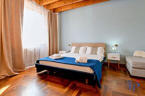 DesenzanoLoft Garda Family House