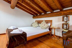 DesenzanoLoft Garda Family House