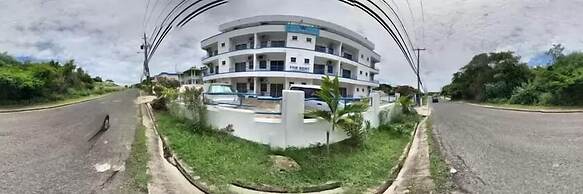 Blue Star Apartments and Hotel