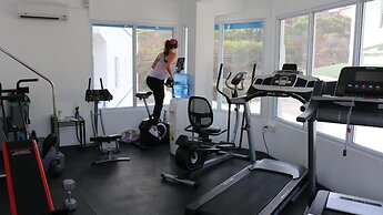 Blue Star Apartments and Hotel