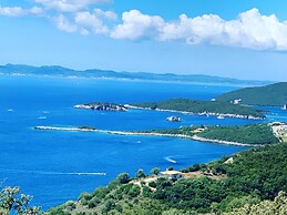 Alon Sevou Boutique Hotel