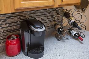 Red Nashville Beauty 3BD/2BT - 12Min from Downtown