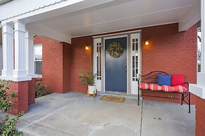 Red Nashville Beauty 3BD/2BT - 12Min from Downtown