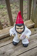 Red Nashville Beauty 3BD/2BT - 12Min from Downtown