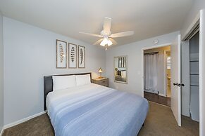 Savor the Homey Vibe at a Chilled Nest Five Min Downtown