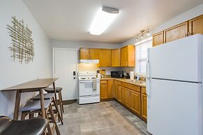 Savor the Homey Vibe at a Chilled Nest Five Min Downtown