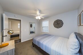 Savor the Homey Vibe at a Chilled Nest Five Min Downtown