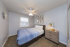 Savor the Homey Vibe at a Chilled Nest Five Min Downtown