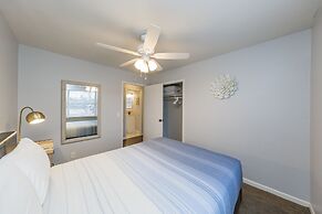 Savor the Homey Vibe at a Chilled Nest Five Min Downtown