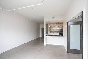 Unfurnished Condo | Amazing Layout with Balcony and In-building Storag