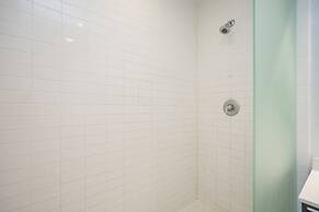 Unfurnished Condo | Amazing Layout with Balcony and In-building Storag