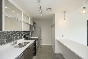 Unfurnished Condo | Amazing Layout with Balcony and In-building Storag