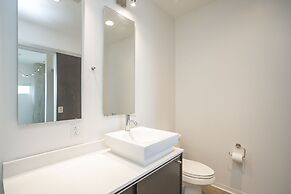 Unfurnished Condo | Amazing Layout with Balcony and In-building Storag